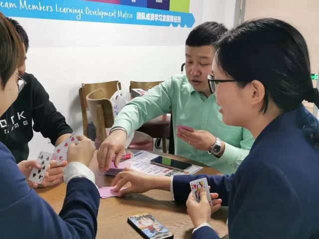 关于比赛胜利并非靠运气,团队默契是关键的信息