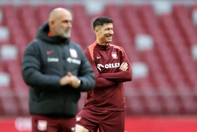 莱万多夫斯基意外战胜MAD，领先优势明显引爆全场！